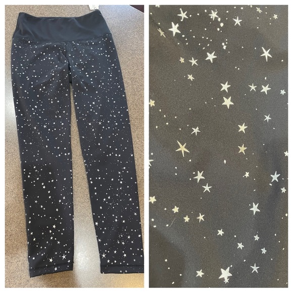 🆕 “Cut The Frills” Premium Silver Stars AllOver Print Leggings, Size Medium - Picture 1 of 6